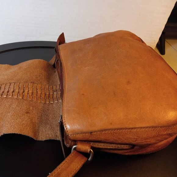 Vilenca Holland Light Brown Soft Leather Crossbody bag - Picture 6 of 12